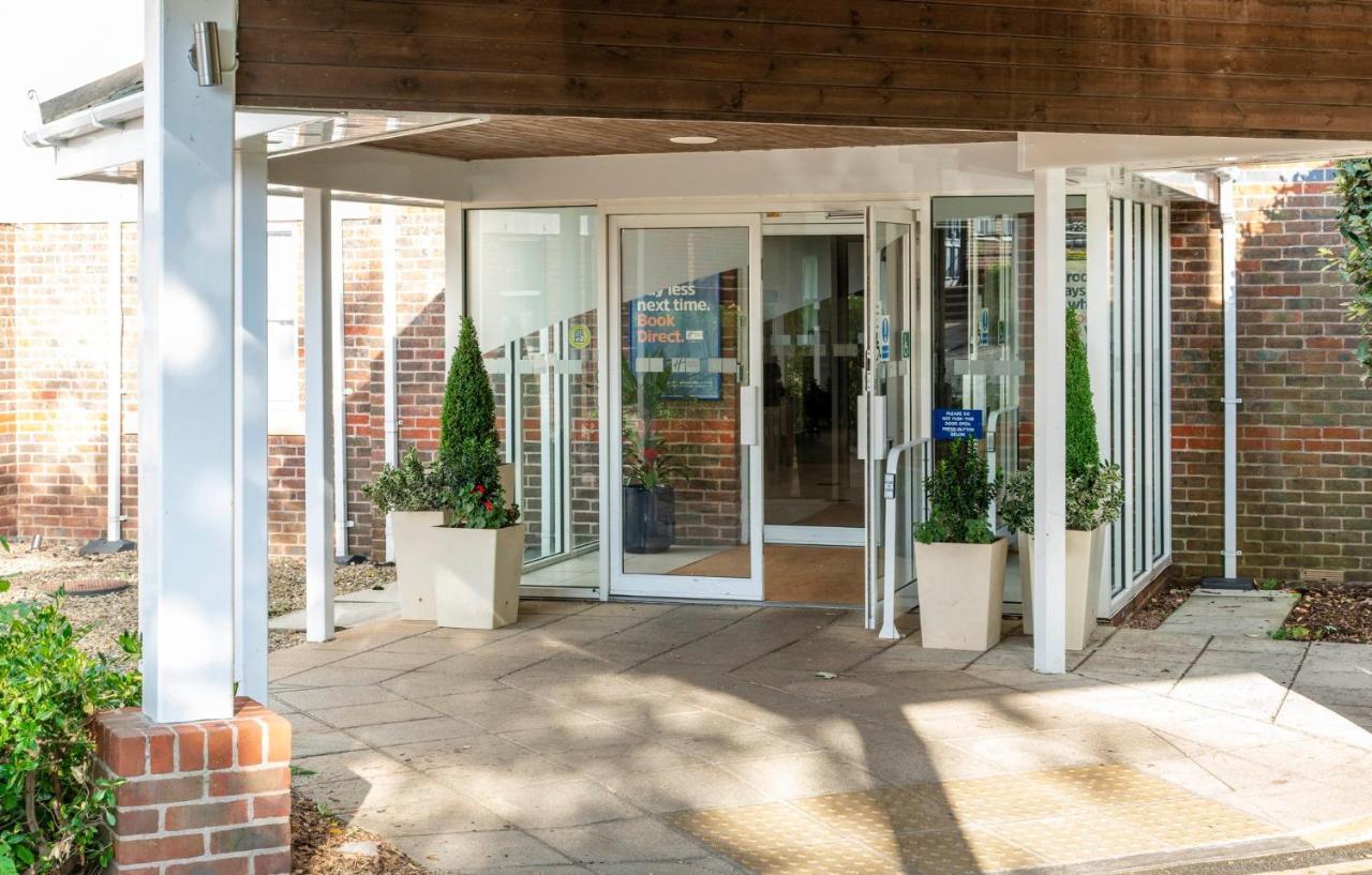 Holiday Inn Express York By Ihg Exterior foto
