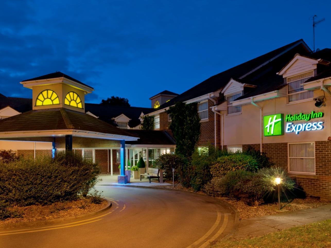 Holiday Inn Express York By Ihg Exterior foto